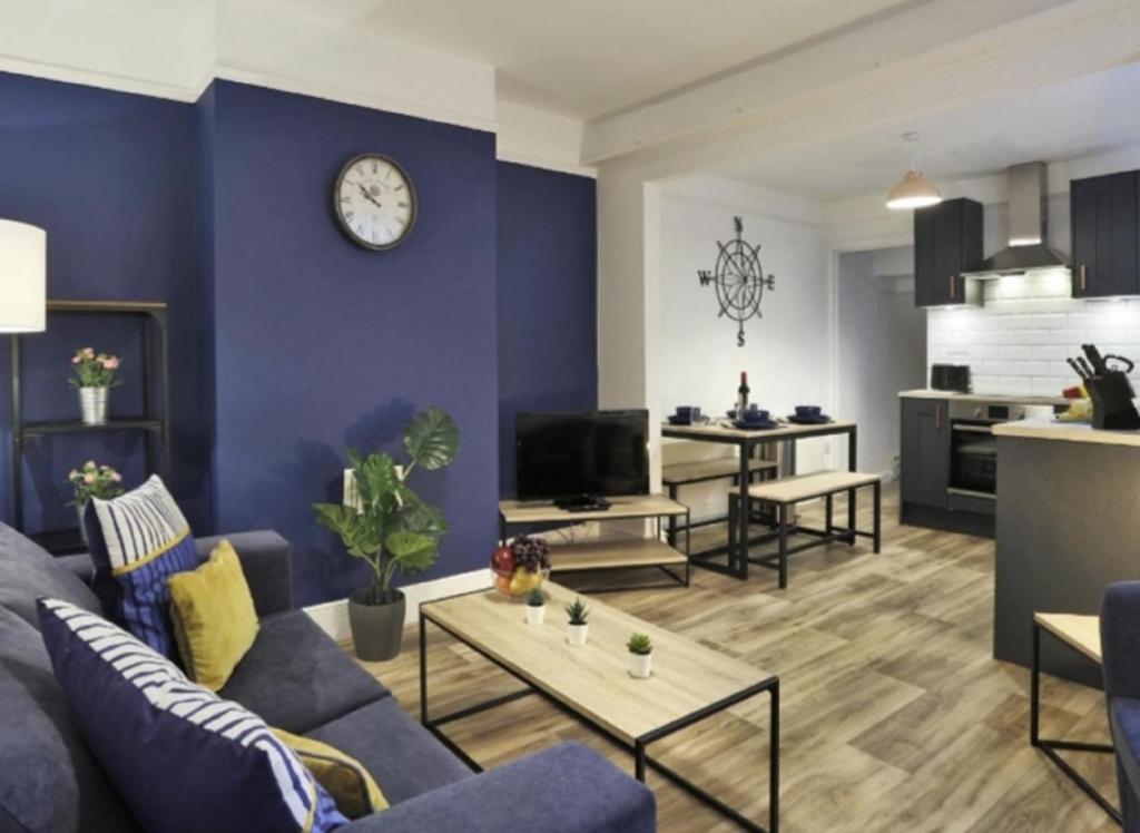 Lake View Apartments
