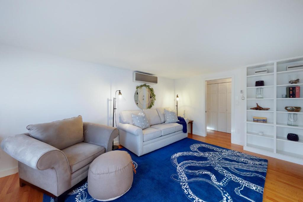 Seashore Retreat