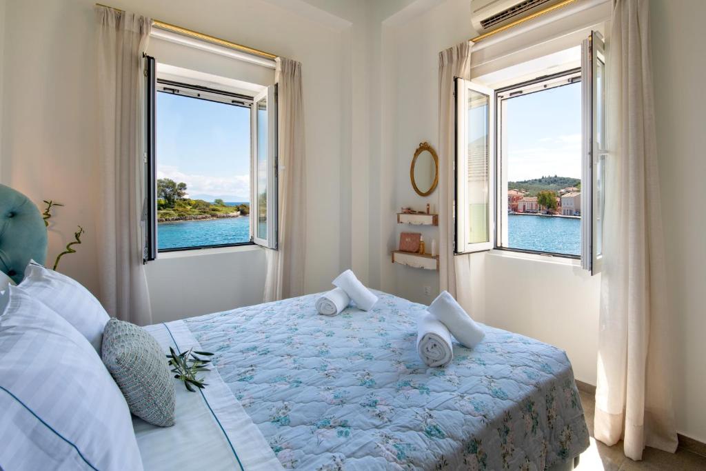 Sea Front Suite SEA TALES (Gaios)