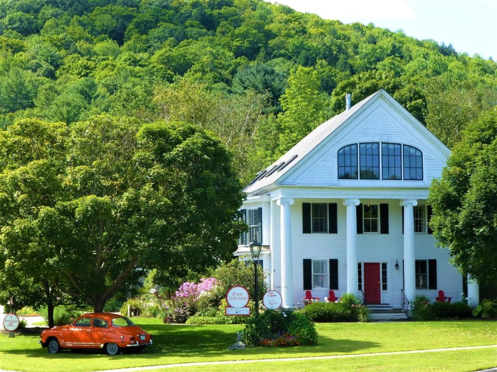 Four Columns Inn (Newfane) 