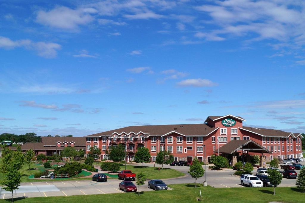 Norfolk Lodge & Suites (Norfolk) 