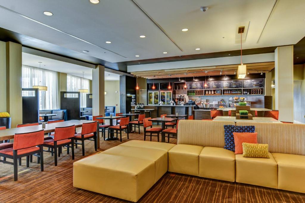 Courtyard by Marriott Bridgeport Clarksburg (Bridgeport)