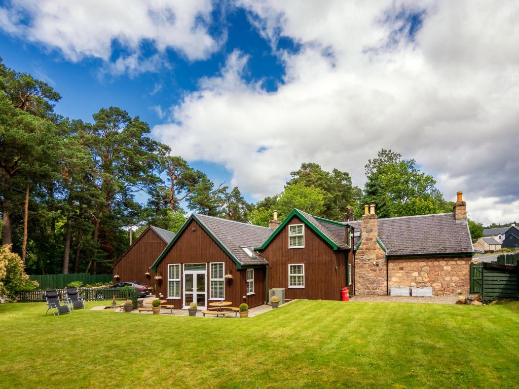 Coylumbridge Cottage