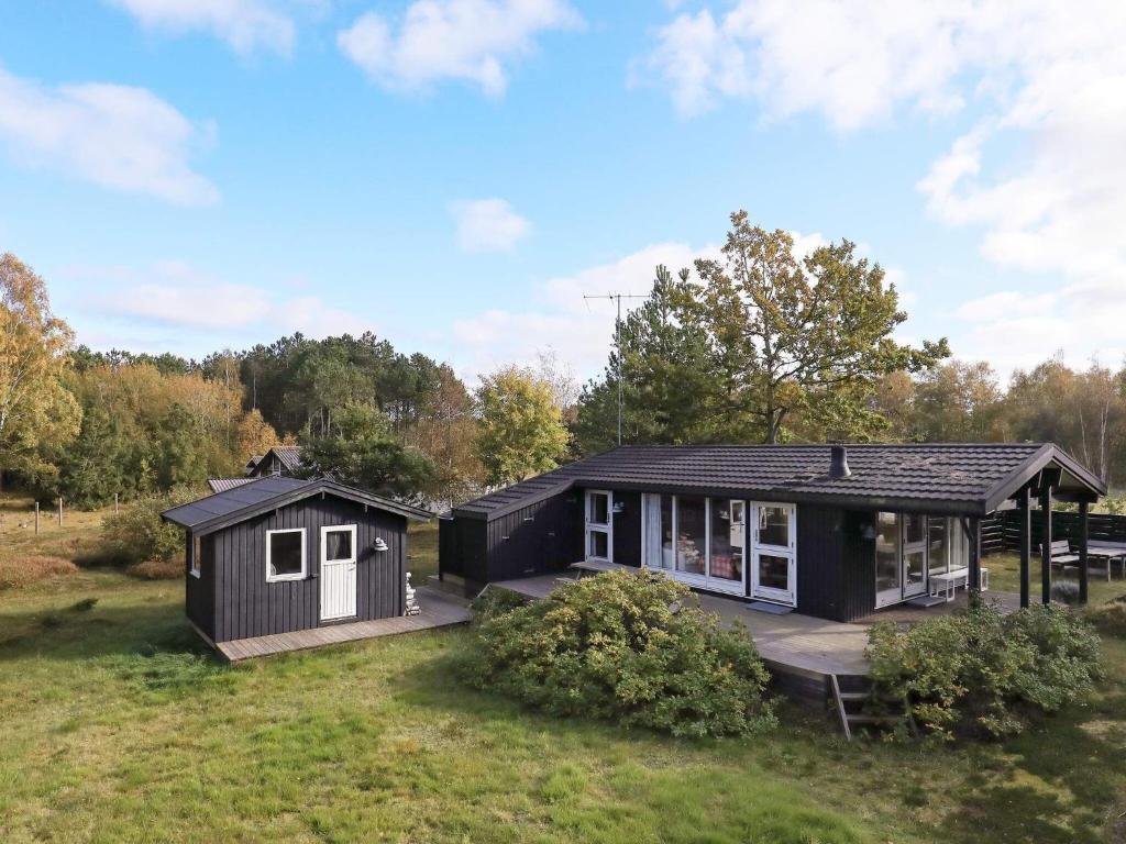 Elegant Holiday Home in Nordjylland near the Sea (Læsø)