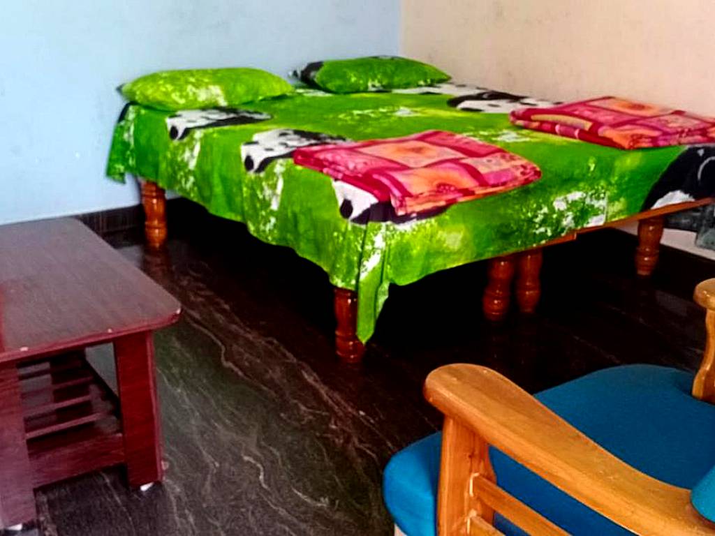Rathna home Stay