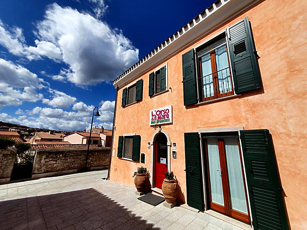 L'Orso e il Mare (Adults Only) (Palau)