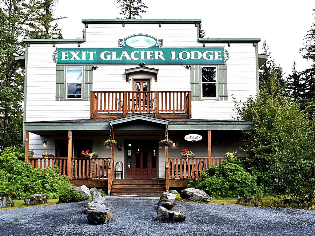Exit Glacier Lodge