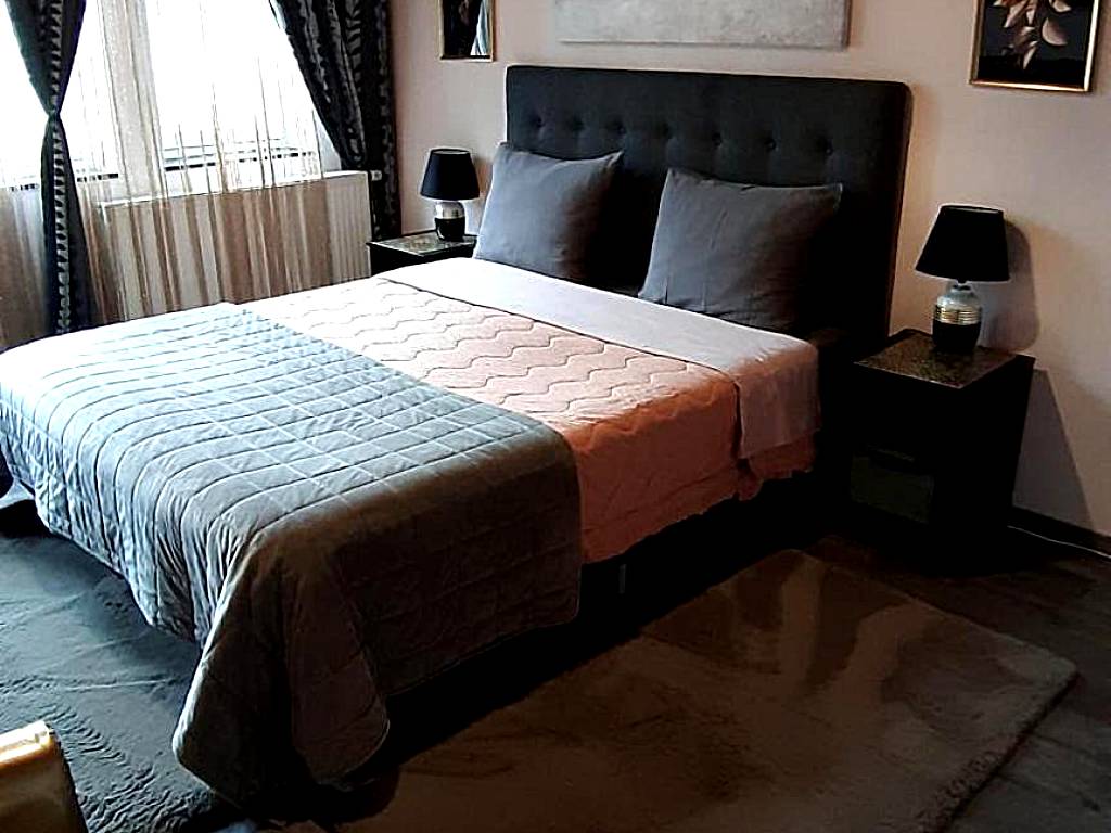 Room De Lux SPA TABARKA
