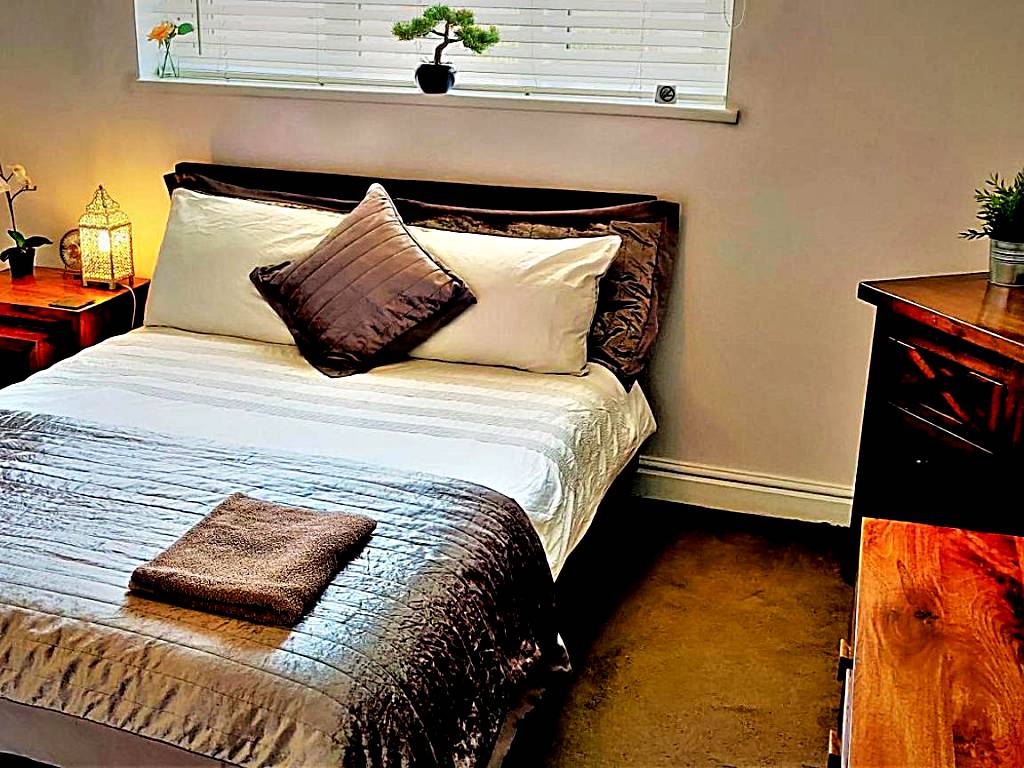 Freemantle Solent Lodge SGH