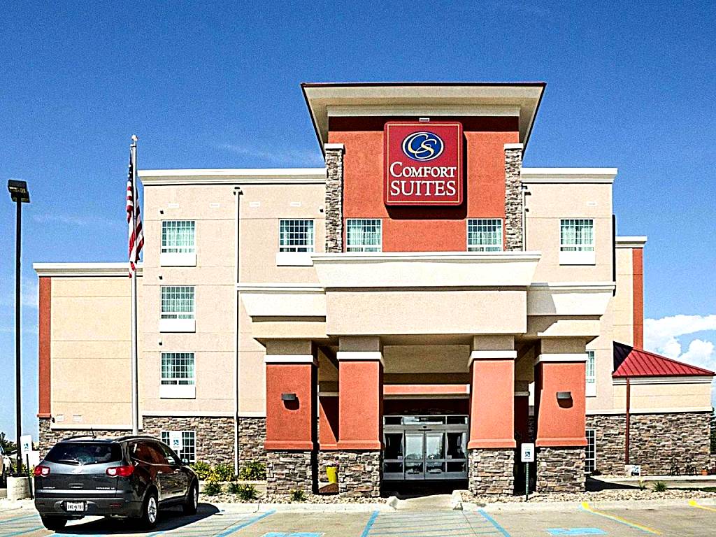 Comfort Suites Minot (Minot)