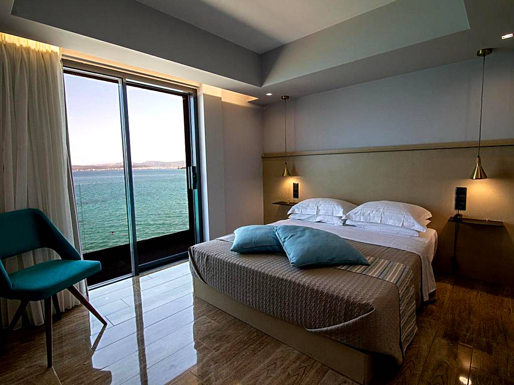 Aianteion Bay Luxury Hotel & Suites