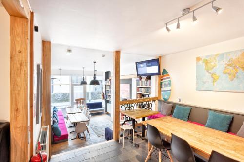 Ocean Backpackers (Ilfracombe)