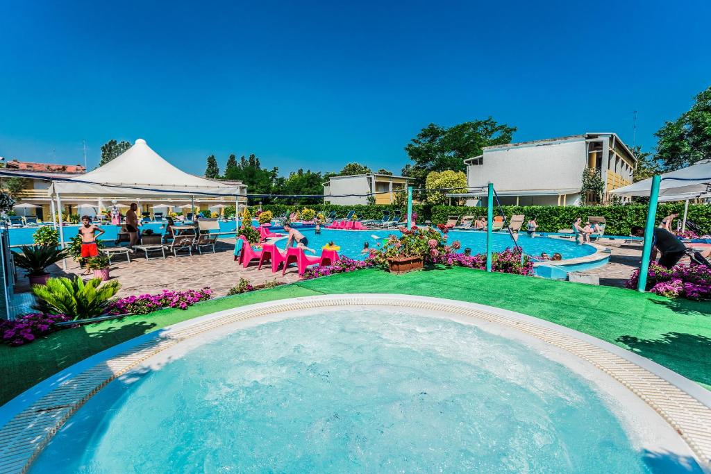 Blu Marlin Residence con piscina