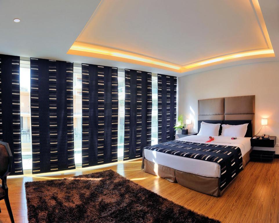 Orient Queen Homes Hotel