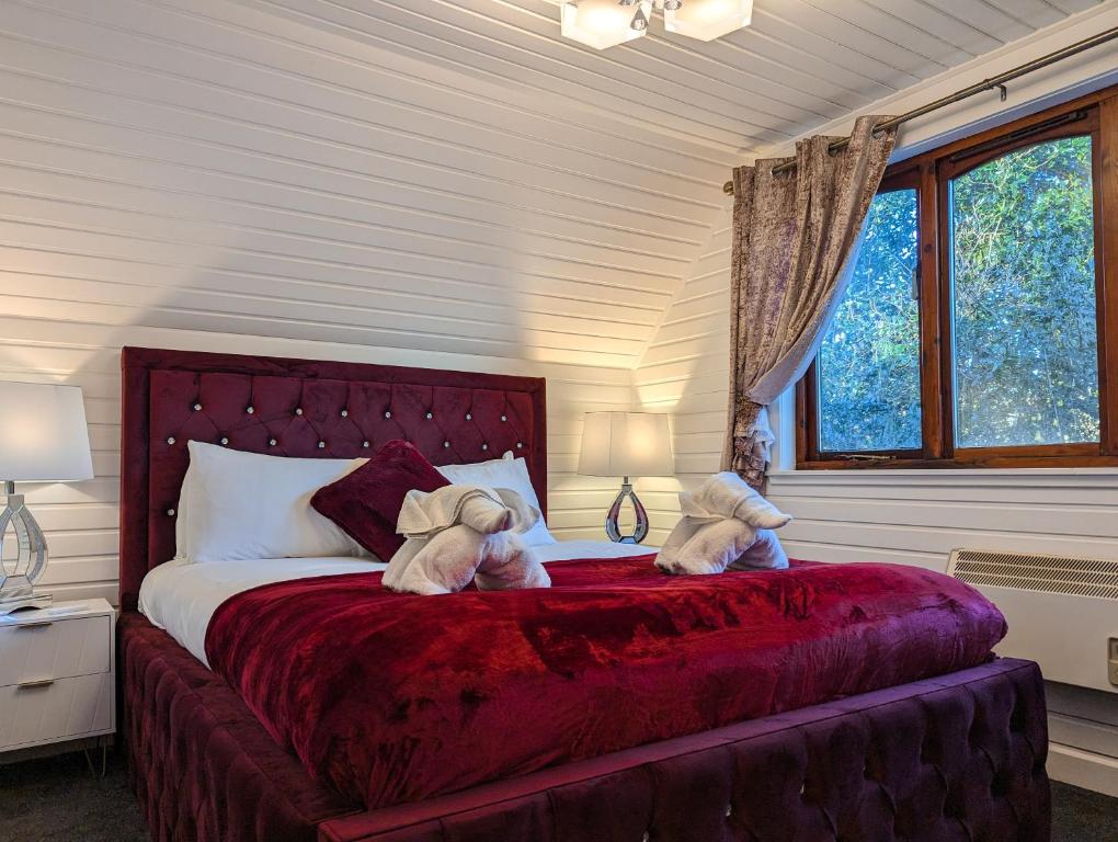 Ceridwen 6-Luxury-Pet Friendly-Perthshire-Romantic-Dundee