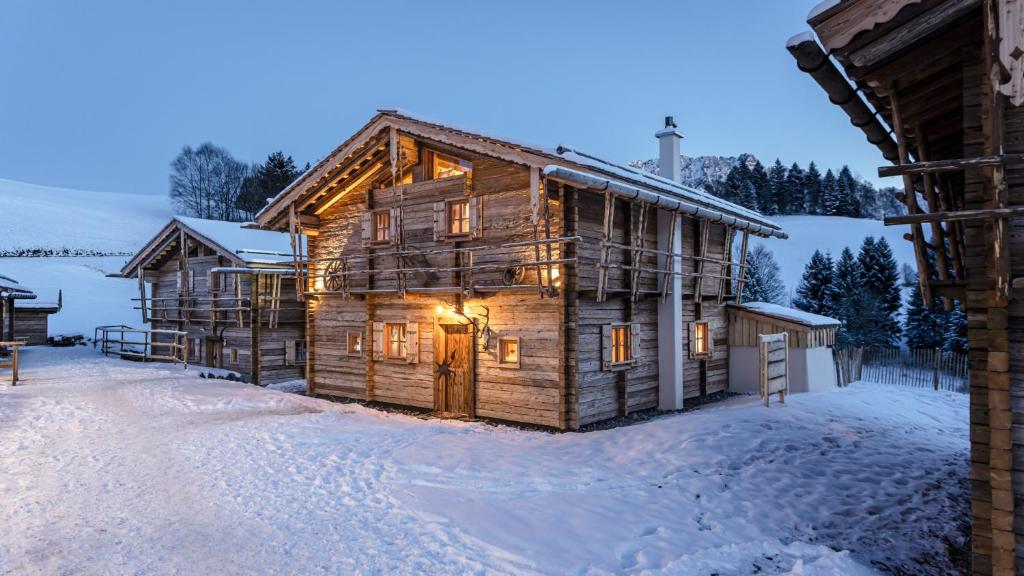 Schrofen Chalets