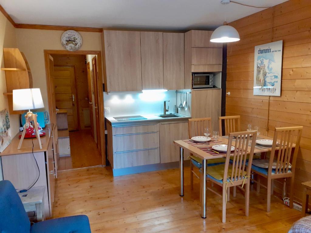Studio centre station AURON 4 personnes WIFI