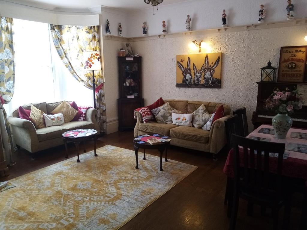 Schofield Guest House
