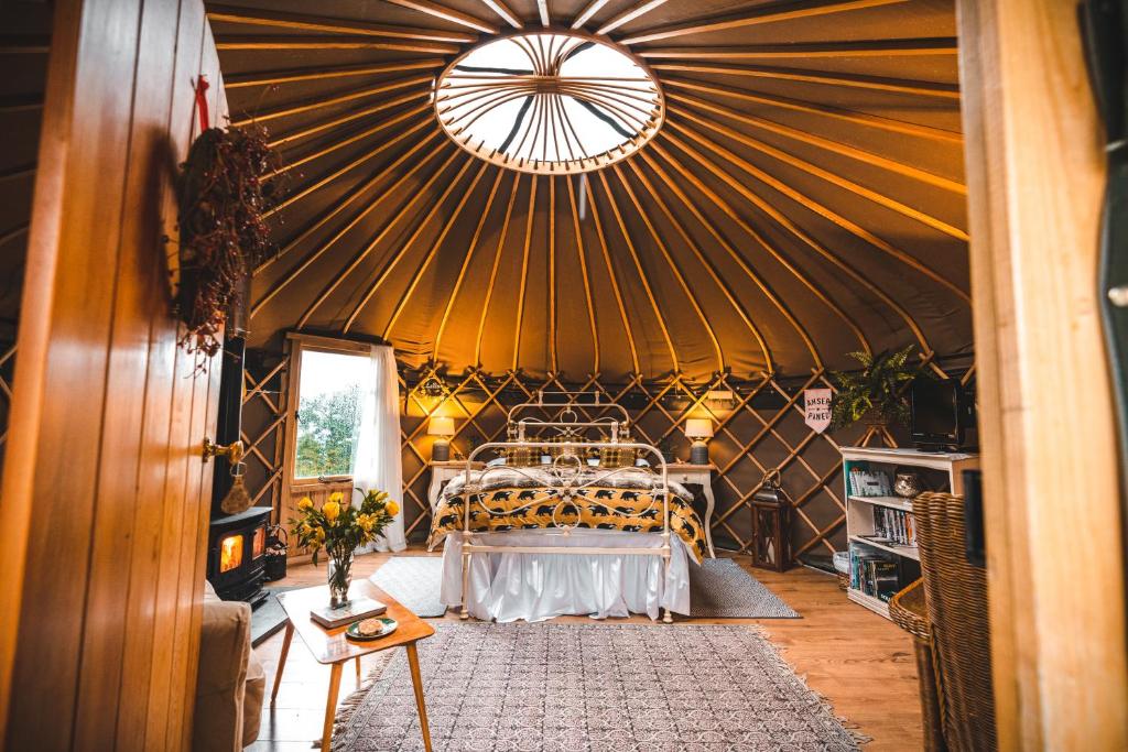 Sunbank Yurt