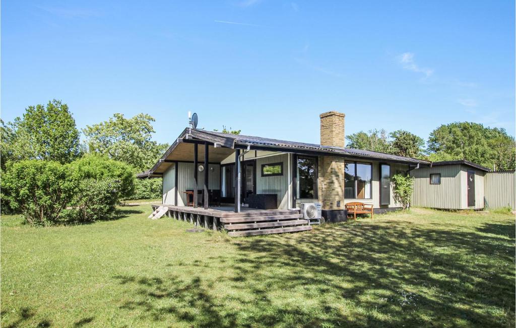 Stunning Home In Sams With 3 Bedrooms And Wifi