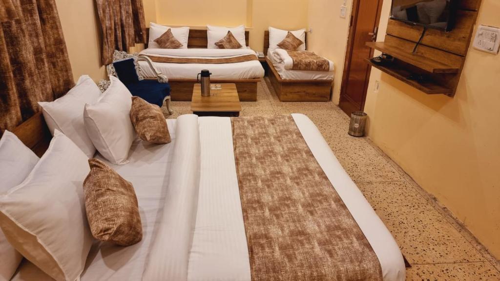 Hotel Babua Hyness By Avadhesh Group Of Hospitality