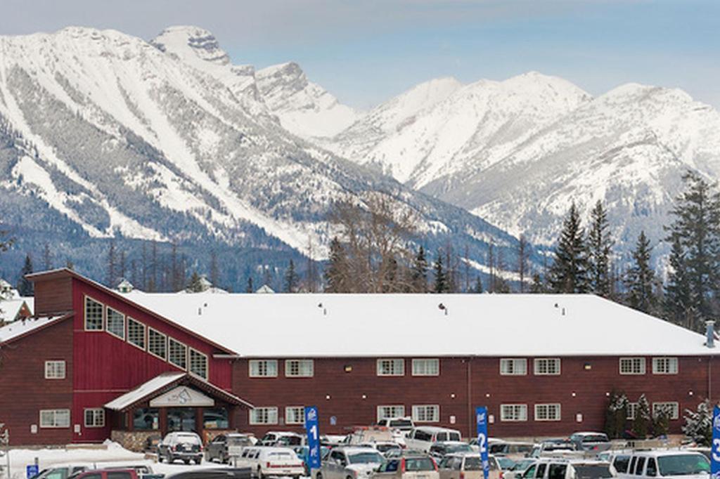 Fernie Slopeside Lodge