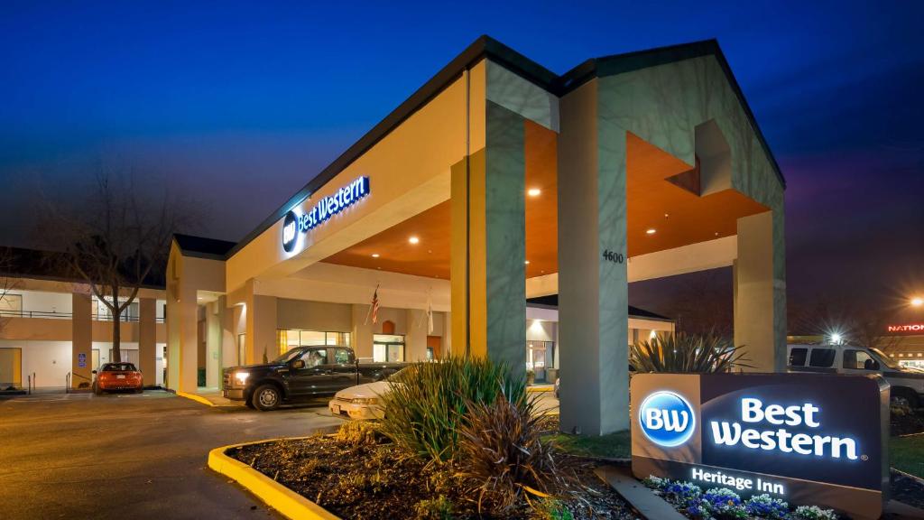 Best Western Heritage Inn
