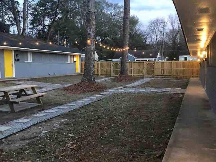 Private Lux Modern Fondren Apt