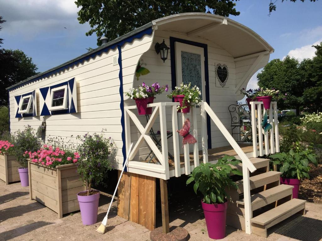 Alana Care Bed & Breakfast