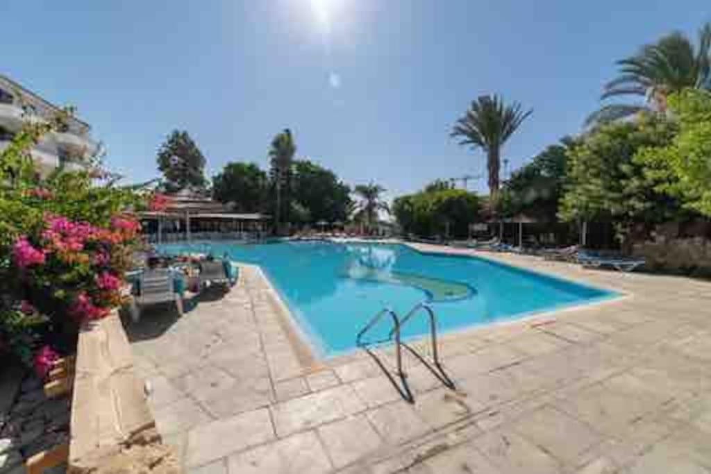 Dream Studio270m from the Beach
