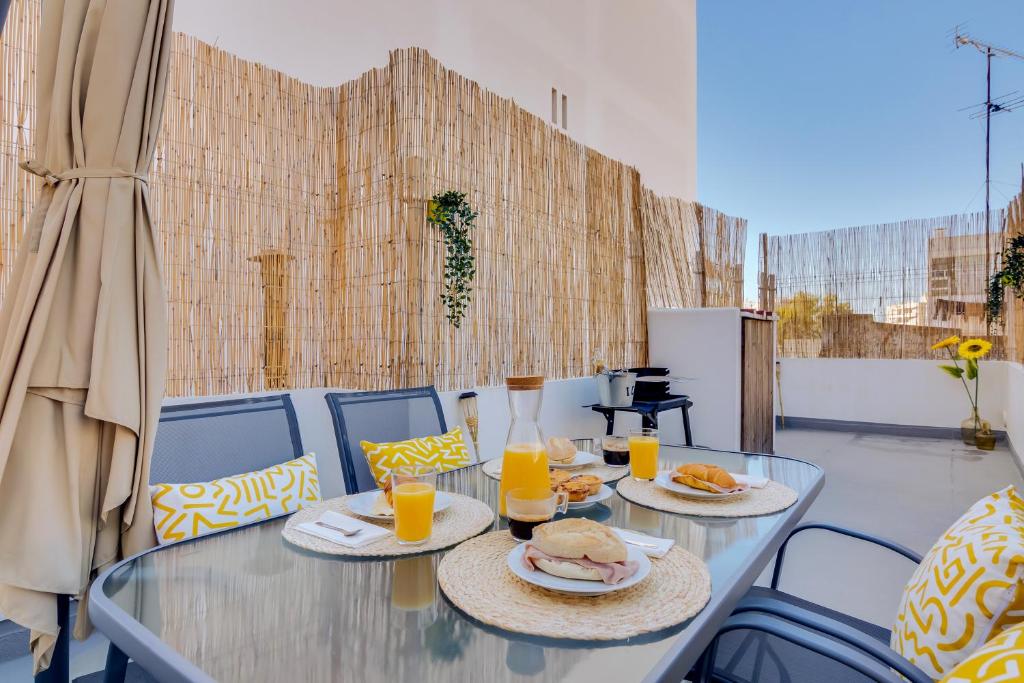 Faro: Casa Trevo com terraço BBQ