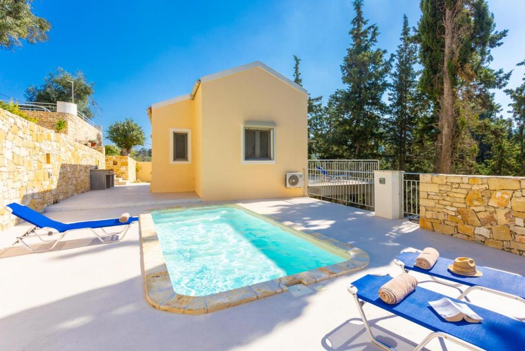 Villa Alexandros
