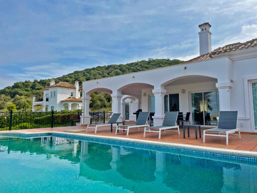 Villa Los Olivos - Ole Solutions