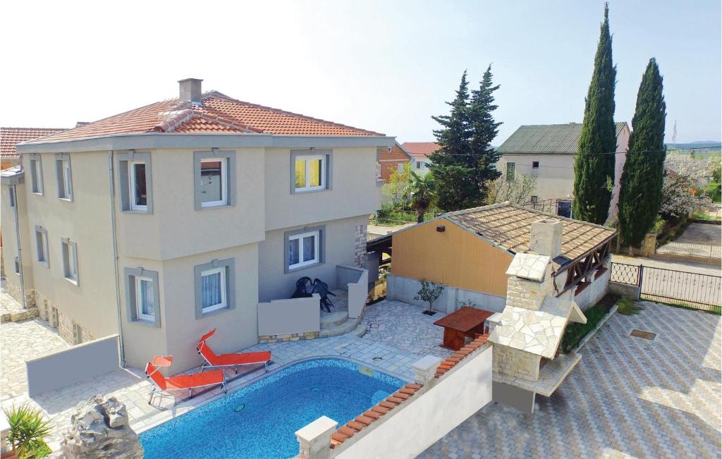 Amazing Home In Kakma With 8 Bedrooms, Wifi And Outdoor Swimming Pool