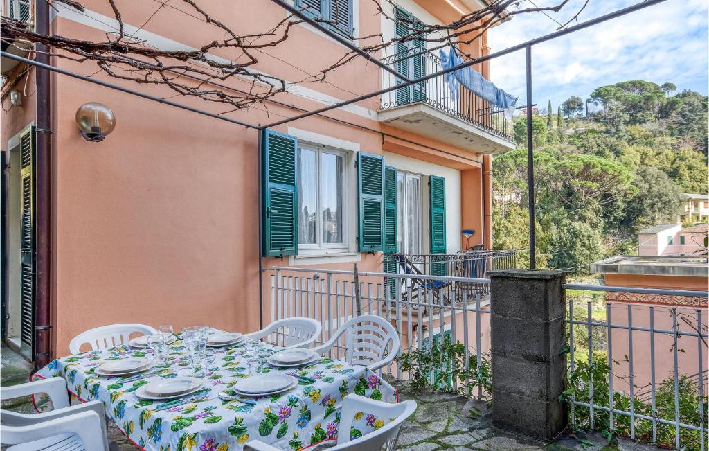Nice Home In Monterosso Al Mare With 2 Bedrooms And Wifi