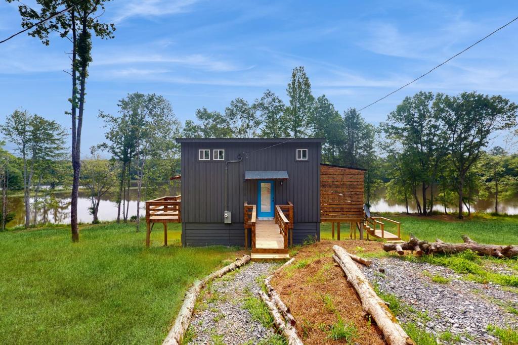 Lakeview Oasis