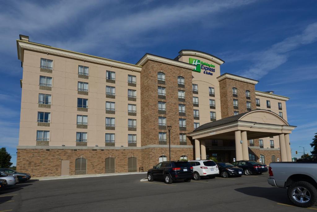 Holiday Inn Express Hotel & Suites Waterloo - St. Jacobs Area, an IHG Hotel