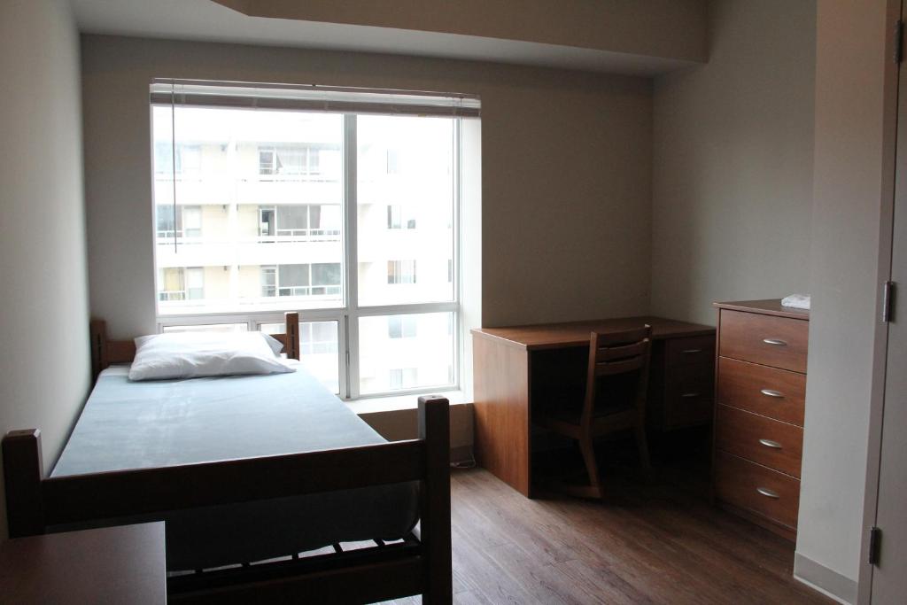 Hotel Laurier - Apartment Style Residence