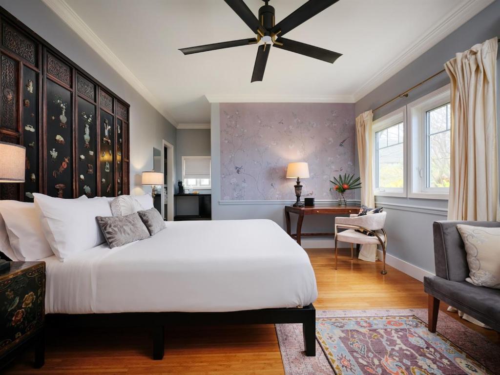 Hinano Suite - Vintage Relaxation, Free Breakfast!